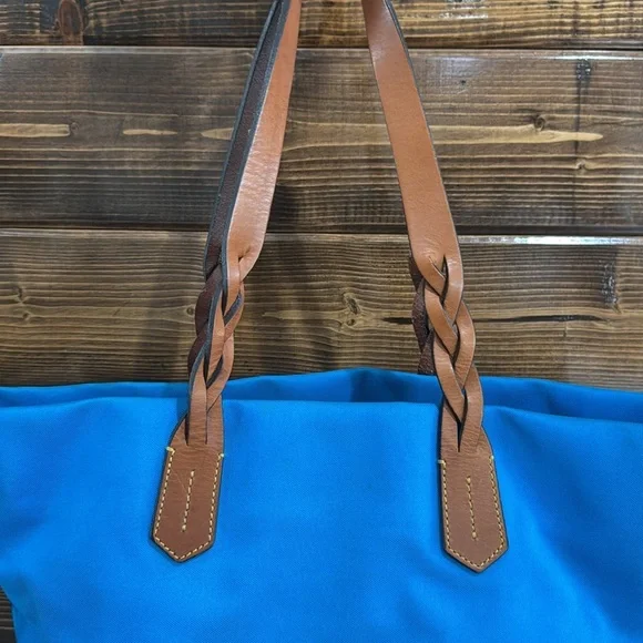 Dooney & Bourke Tote Bag - Picture 11 of 16